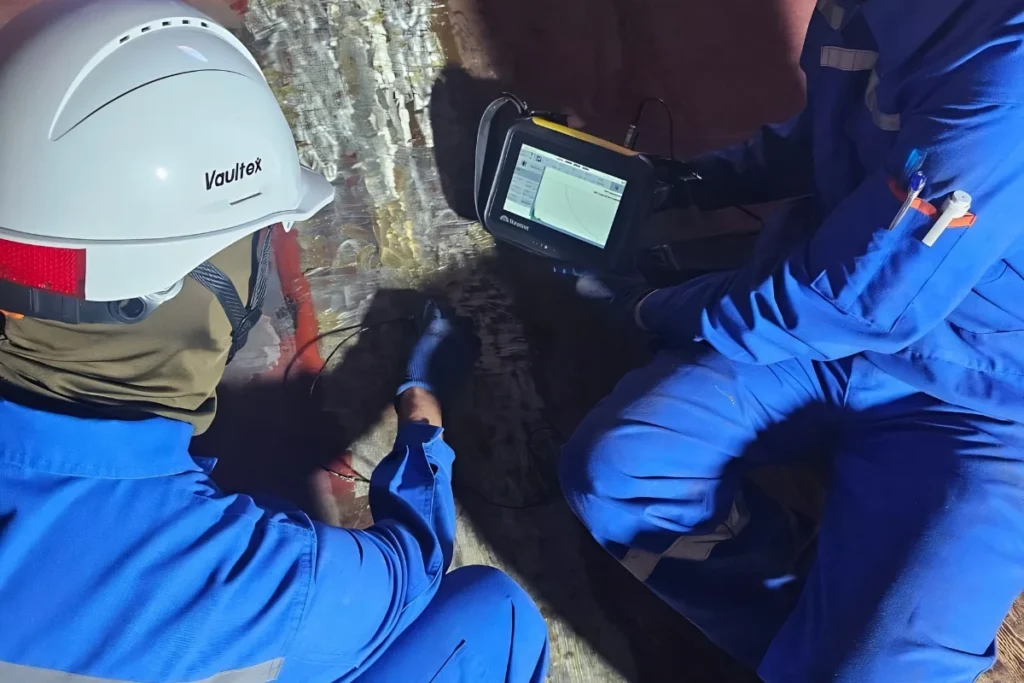 Coating thickness inspection on steel surface in Iraq using inspection device